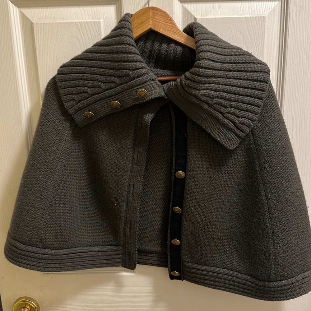 Rag and Bone green cashmere cape. Size 4. Never worn!